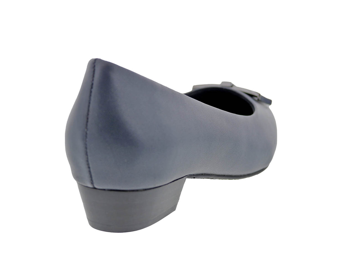 #Color_Navy Leather