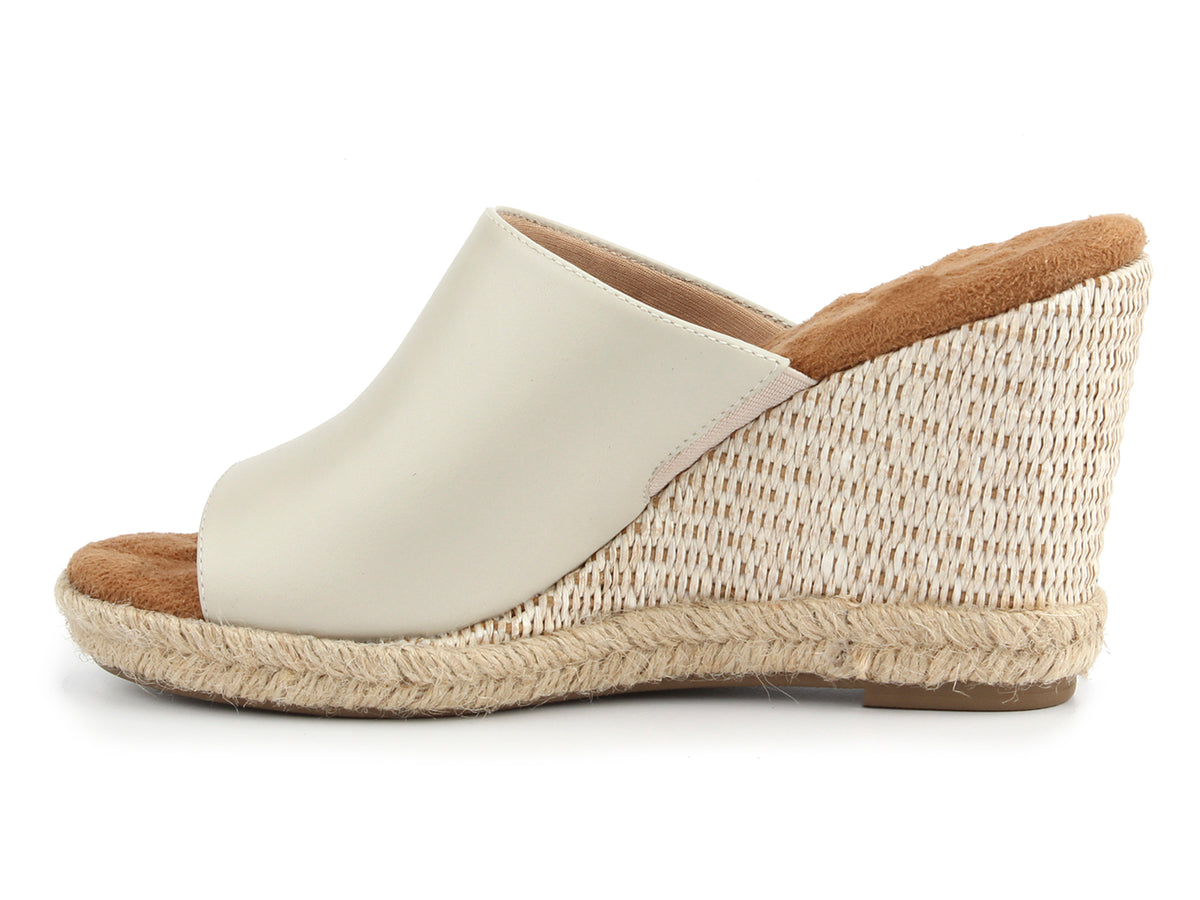 #Color_Ivory Leather