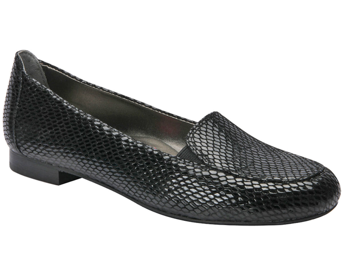 #Color_Black Snake Print Leather