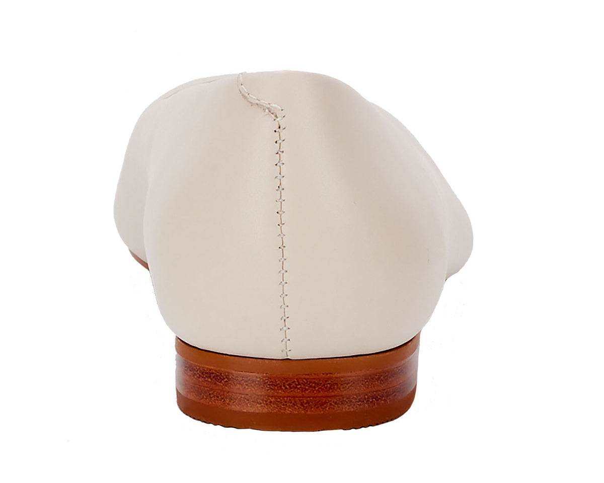 #Color_Ivory Leather/ Patent