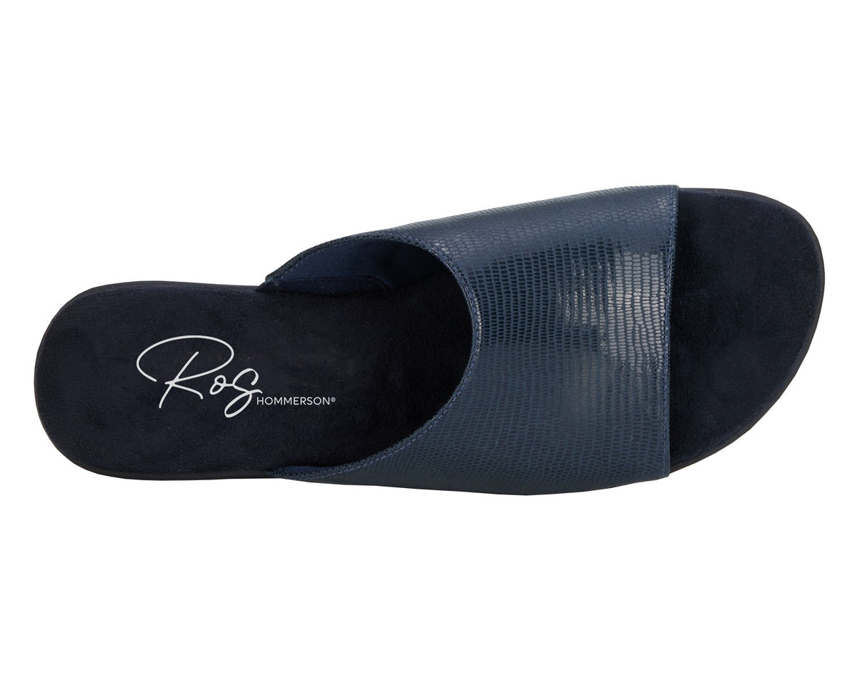 #Color_Navy Lizard Print Patent Leather