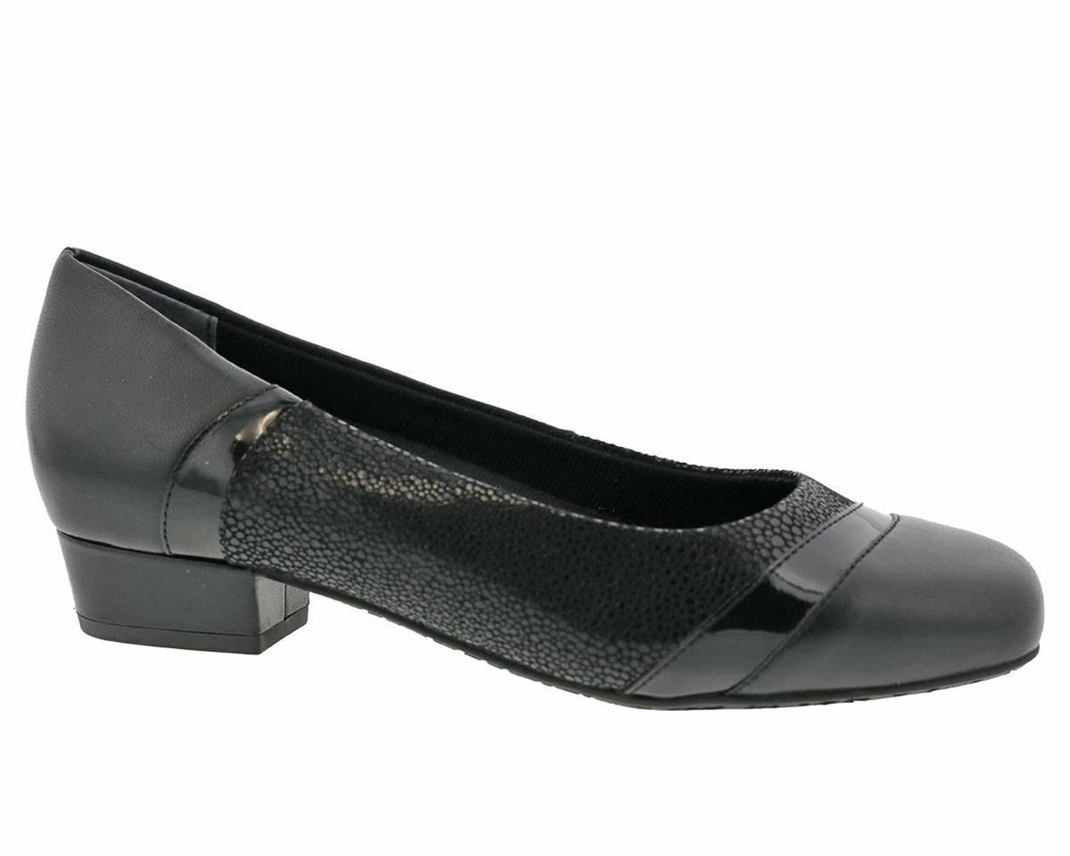 #Color_Black Lizard Print Leather