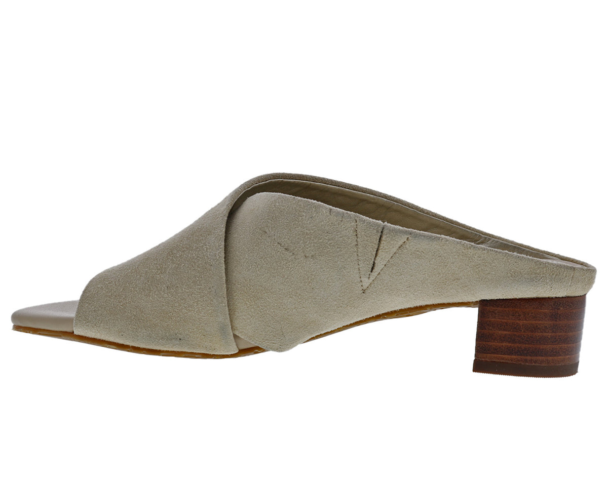 #Color_Nude Suede Leather