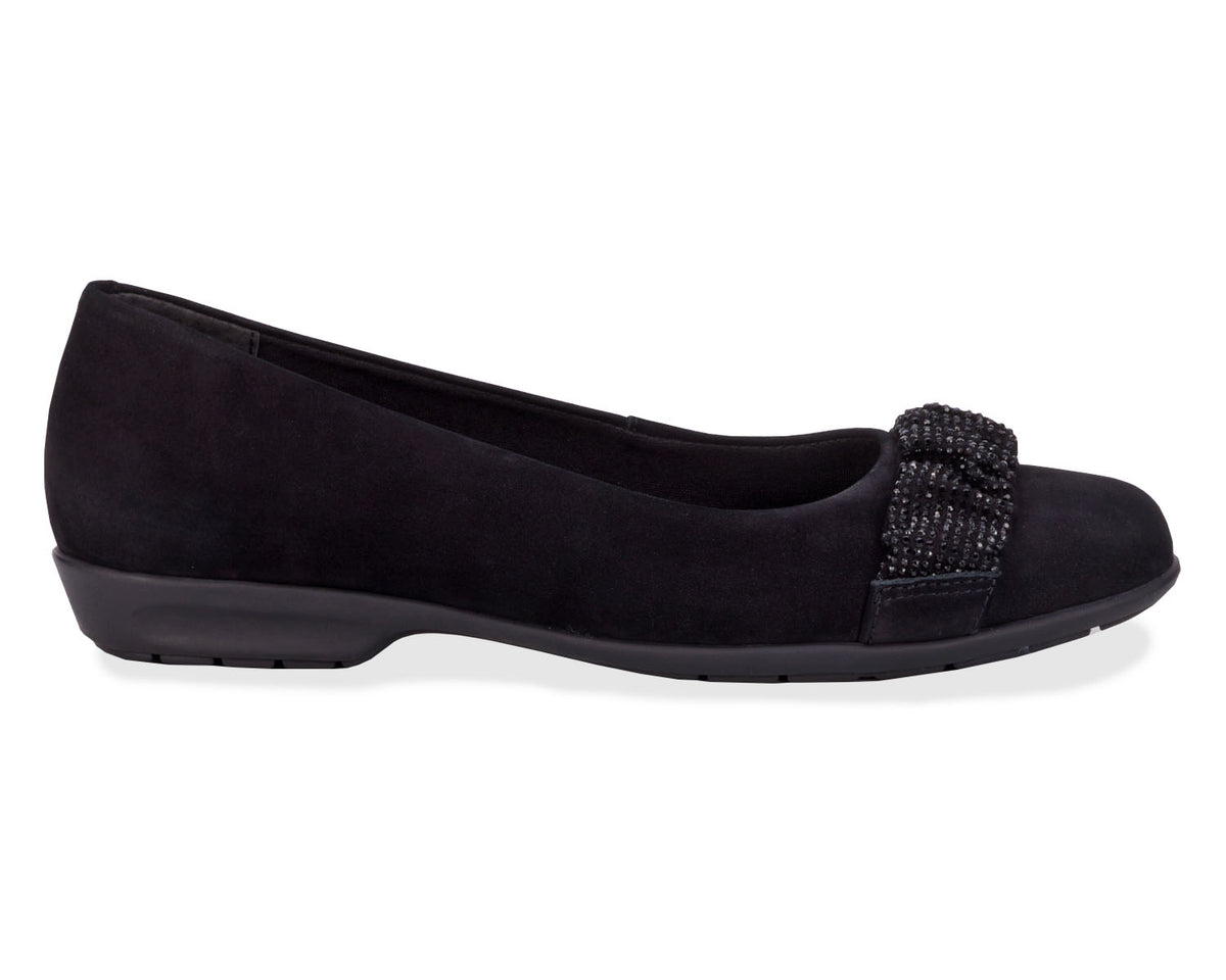 #Color_Black Nubuck