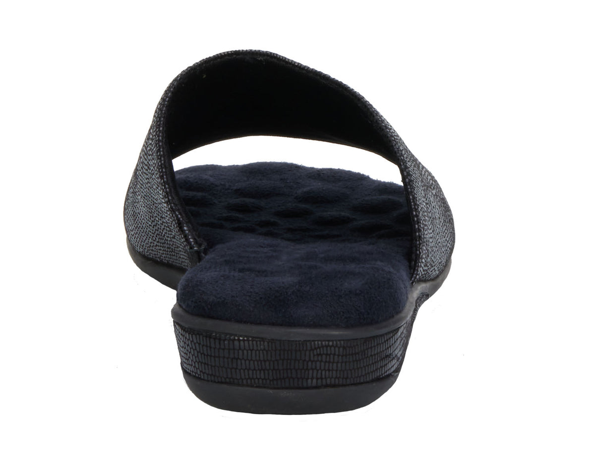 #Color_Black Patent Lizard Print Leather