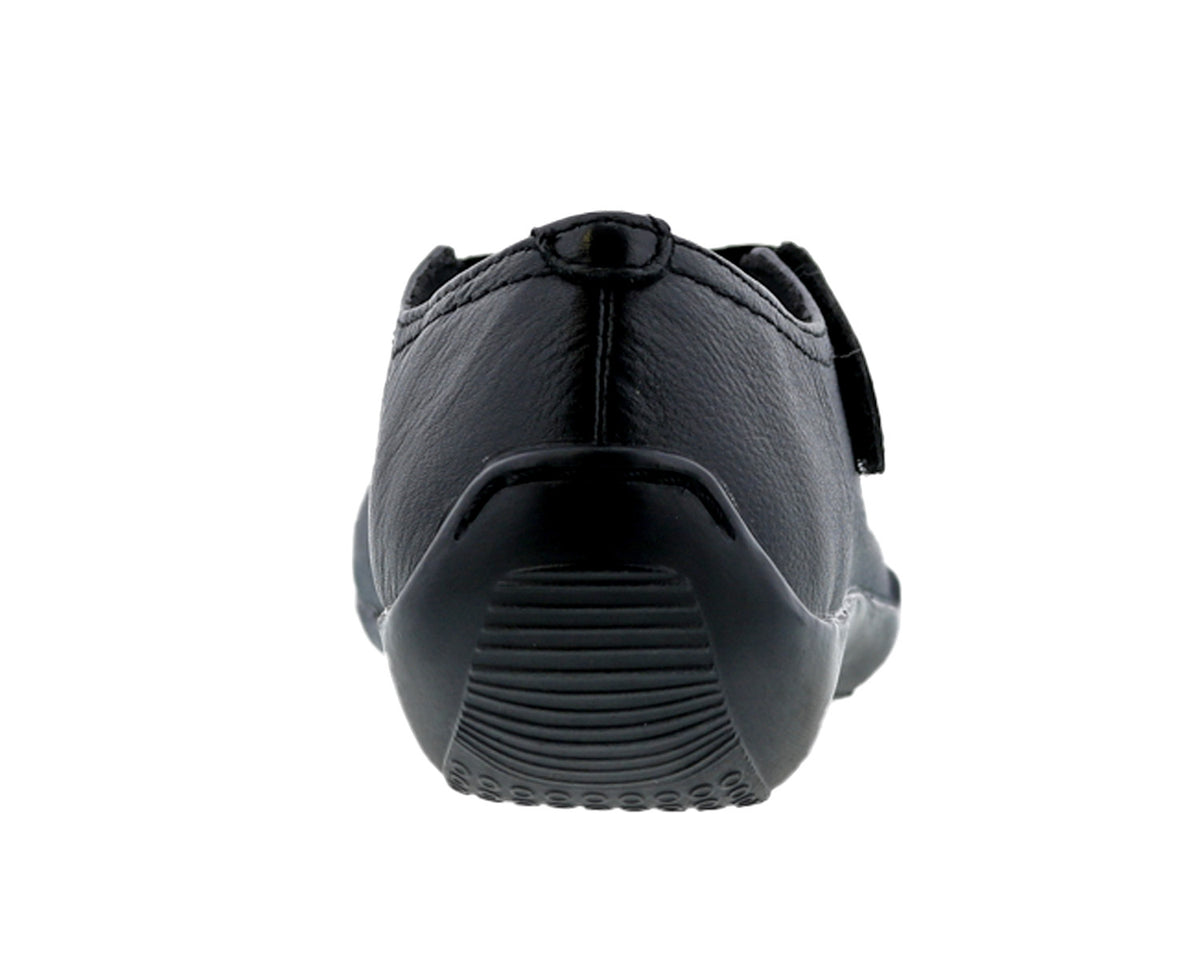 #Color_Black Leather