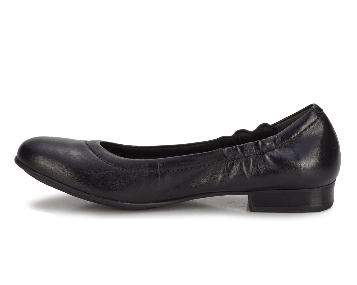#Color_Black Leather