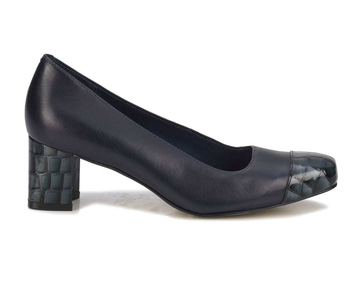 #Color_Navy Leather