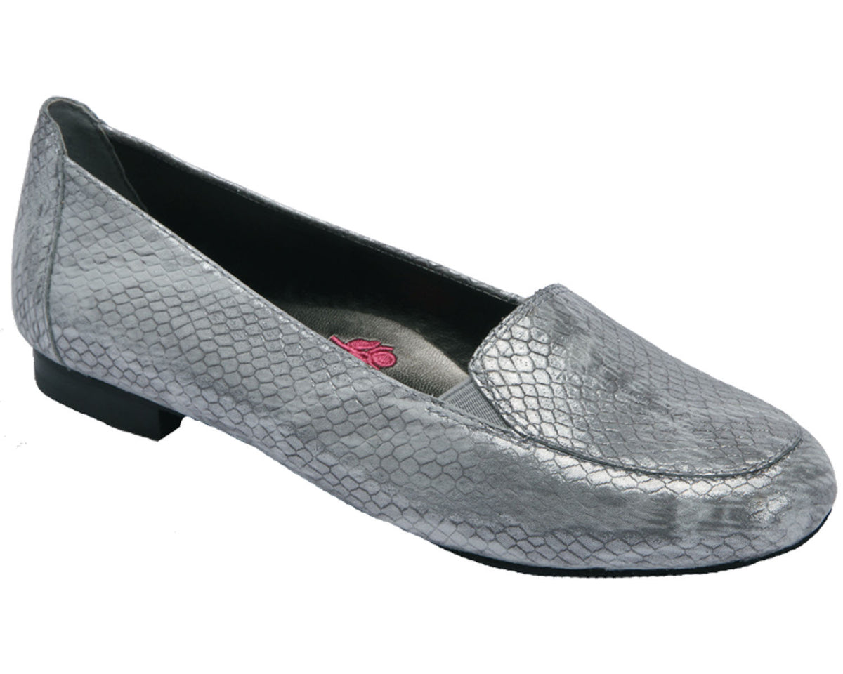#Color_Silver Snake Print Leather