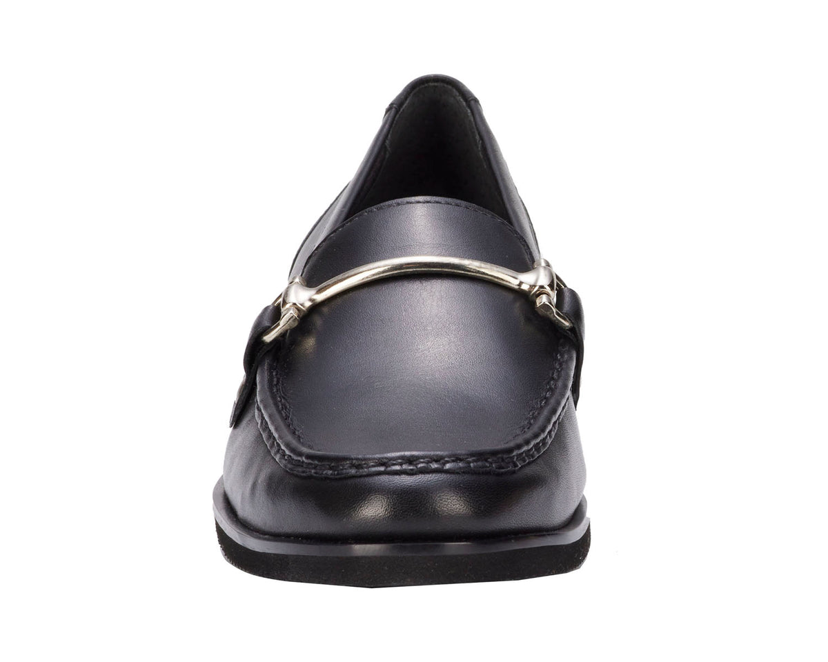 #Color_Black Leather